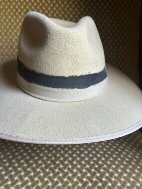 Wyeth Wide Brim Rancher Soft Australian Wool Brown Band Concho Fedora Hat NEW